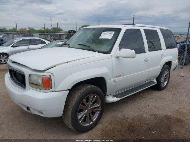 2000 CADILLAC ESCALADE 1GYEK13R0YR152720 Photo 1