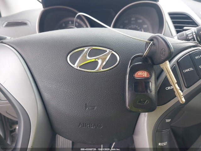 Hyundai dohc mpi nu 2016 5NPDH4AE3GH747410 Image 11