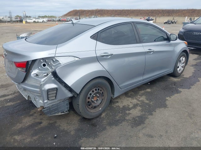 Hyundai dohc mpi nu 2016 5NPDH4AE3GH747410 Image 4