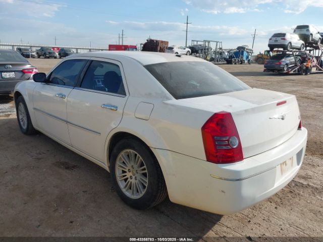 2010 CHRYSLER 300 2C3CA5CV3AH164133 Photo 2
