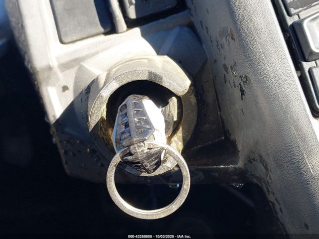 2021 CAN-AM MAVERICK X3 3JBVXAV28MK000752 Photo 10