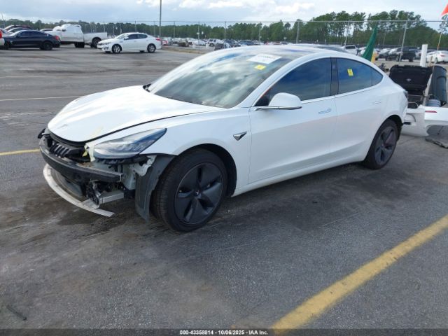 2018 TESLA MODEL 3 5YJ3E1EA6JF042228 Photo 1