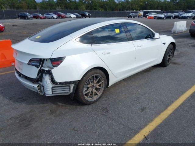2018 TESLA MODEL 3 5YJ3E1EA6JF042228 Photo 3