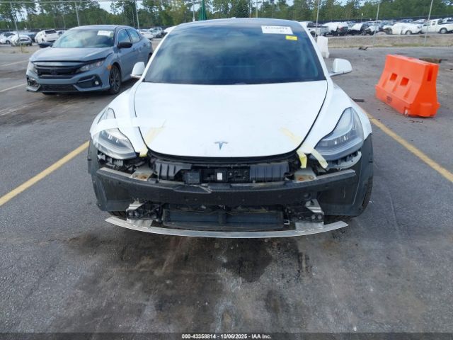 2018 TESLA MODEL 3 5YJ3E1EA6JF042228 Photo 5