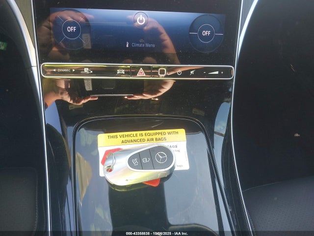W1KAF4GB7SR269960 Mercedes-Benz m254