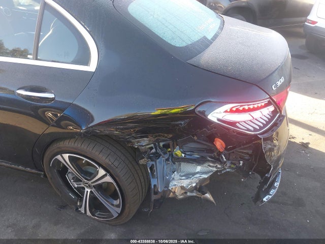 W1KAF4GB7SR269960 Mercedes-Benz m254