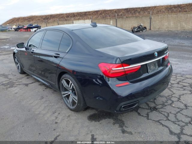 2016 BMW 750I WBA7F0C57GGL99749 Photo 2