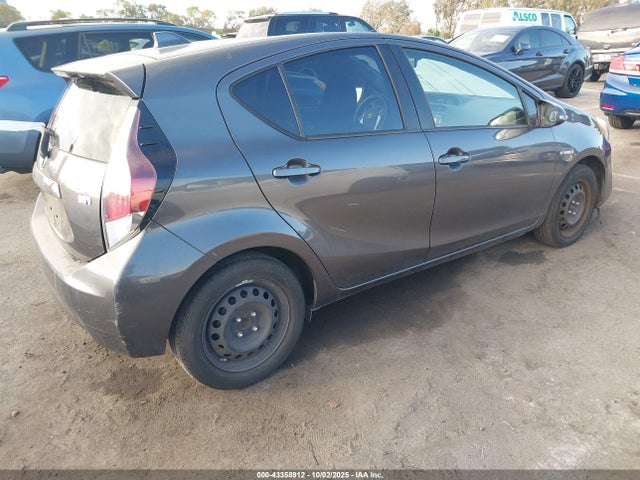 JTDKDTB38G1121885 Toyota 1nz-fxe+1lm