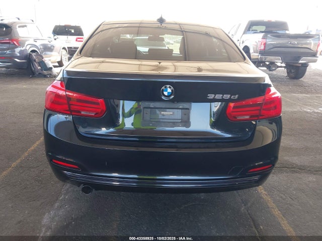 BMW 328D 2018 WBA8E5C57JA246254 Image 15