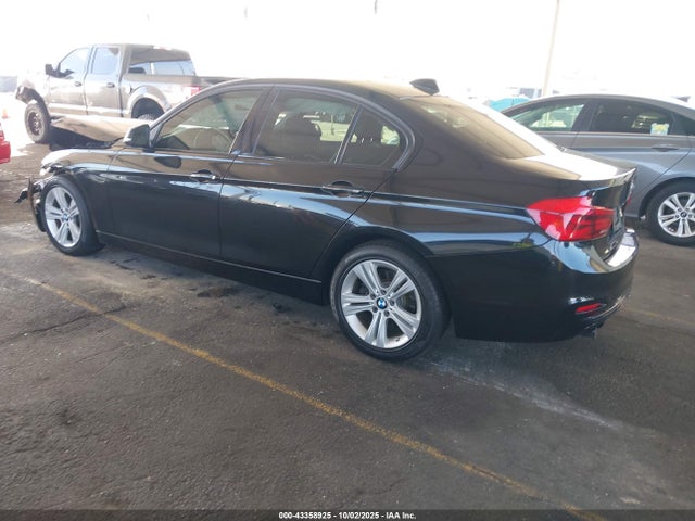 BMW 328D 2018 WBA8E5C57JA246254 Image 3