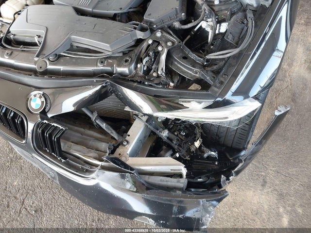 BMW 328D 2018 WBA8E5C57JA246254 Image 6