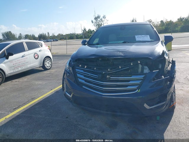 2018 CADILLAC XT5 1GYKNCRS7JZ140179 Photo 5