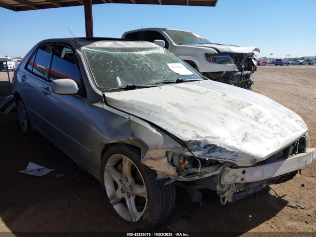 2001 LEXUS IS 300 JTHBD182910013192