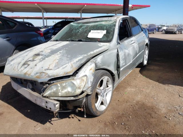 2001 LEXUS IS 300 JTHBD182910013192 Photo 1