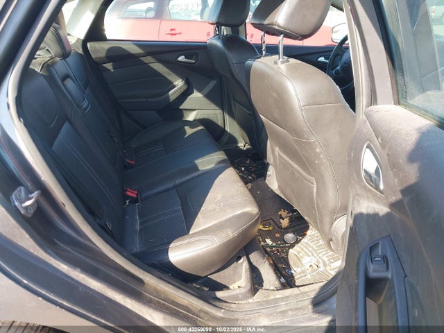 43359090 :رقم المزاد ، 1FADP3F23DL131828 vin ، 2013 Ford Focus Se مزاد بيع