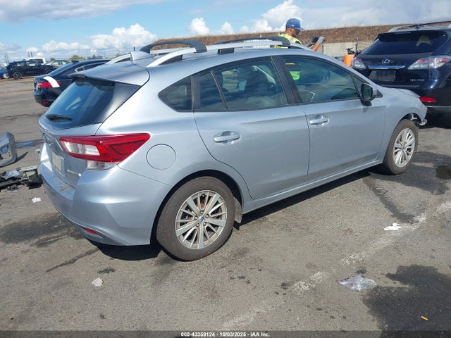 Subaru 2018 2018 4S3GTAD63J3705501 Image 4