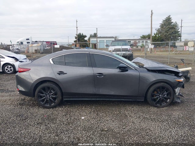 3MZBPBAYXMM209394 Mazda Mazda3 2.5 Turbo