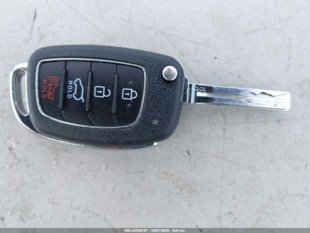 2018 HYUNDAI TUCSON KM8J33A47JU611115 Photo 10