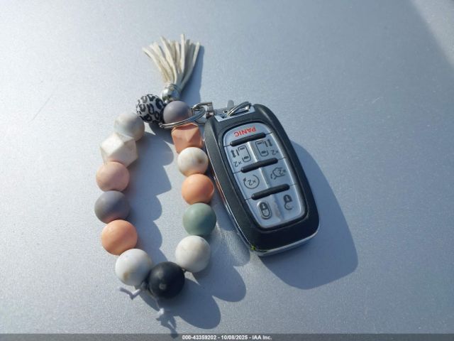 2021 CHRYSLER PACIFICA 2C4RC1BGXMR531104 Photo 10