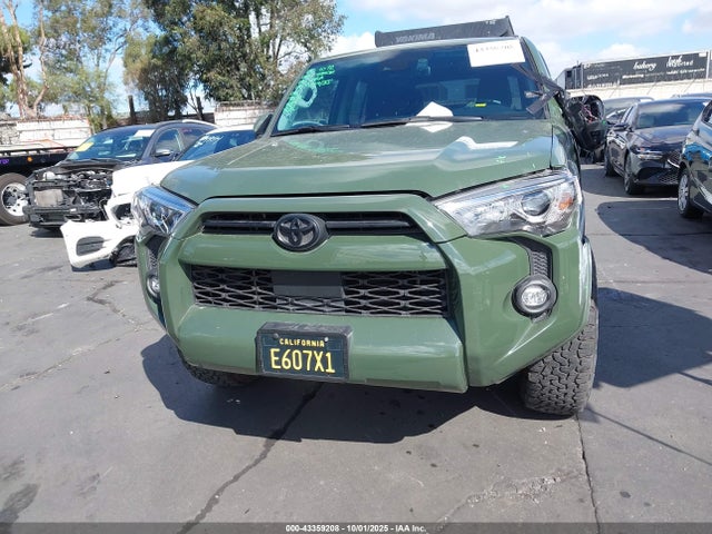JTETU5JR8N6071555 Toyota 4runner Trail Special Edition