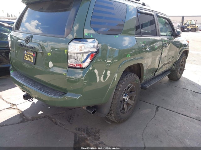 JTETU5JR8N6071555 Toyota 4runner Trail Special Edition