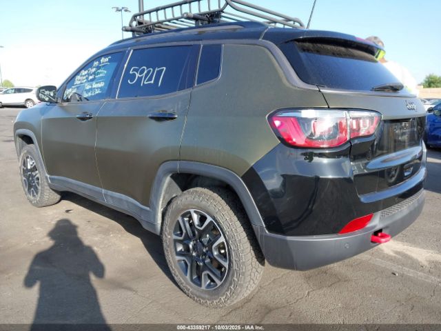 2019 JEEP COMPASS 3C4NJDDBXKT807945 Photo 2