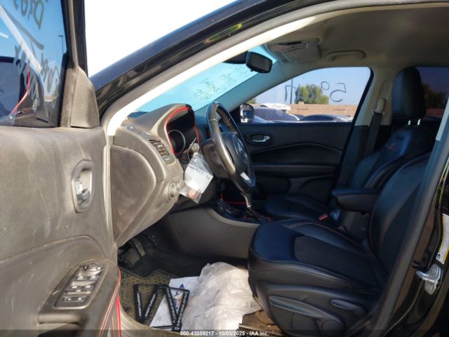 2019 JEEP COMPASS 3C4NJDDBXKT807945 Photo 4