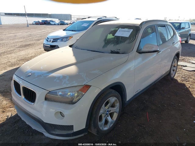WBAVM1C53FV318551 BMW X1 Sdrive28i