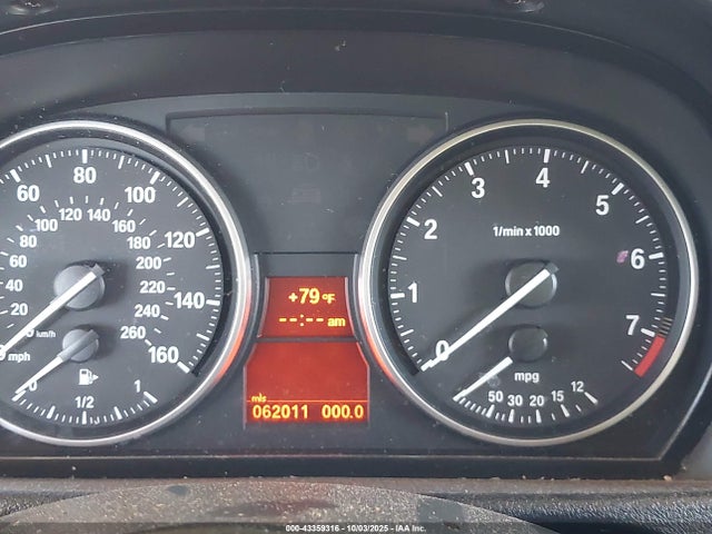 WBAVM1C53FV318551 BMW X1 Sdrive28i
