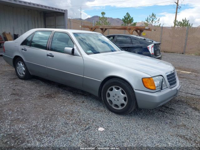 1993 MERCEDES-BENZ 500 WDBGA51E0PA115008