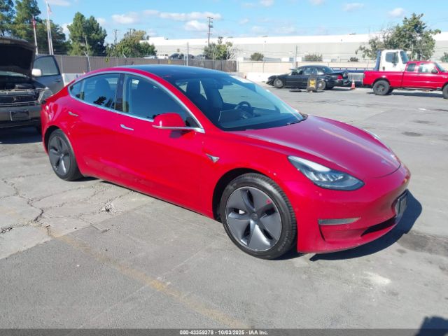 2018 TESLA MODEL 3 5YJ3E1EA9JF056320 Photo 0
