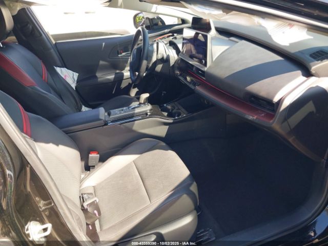 2024 TOYOTA PRIUS PRIME JTDACACU3R3014793 Photo 4