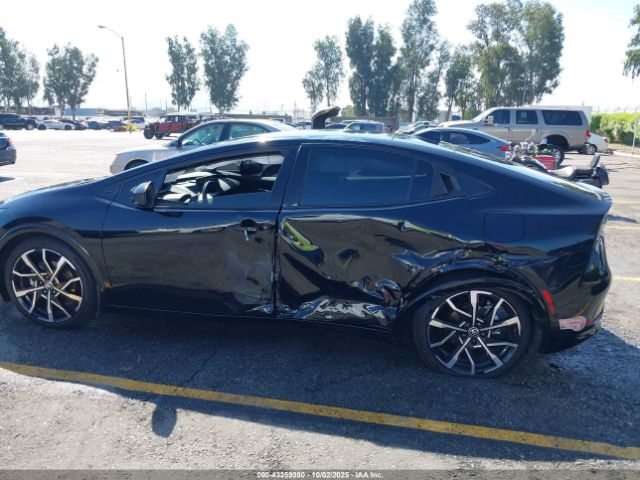 2024 TOYOTA PRIUS PRIME JTDACACU3R3014793 Photo 5