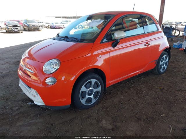 2015 FIAT 500E 3C3CFFGE2FT570243 Photo 1