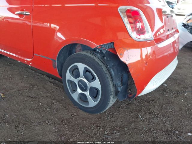 2015 FIAT 500E 3C3CFFGE2FT570243 Photo 5