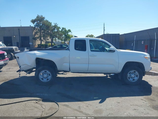 3TYSX5EN4LT001261 Toyota 2tr-fe