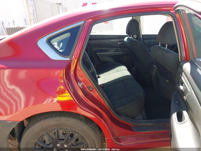 Nissan Altima 2015 1N4AL3AP6FC454114 Image 8