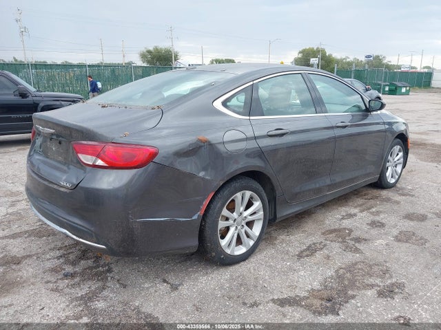 2015 CHRYSLER 200 1C3CCCAB6FN611480 Photo 3