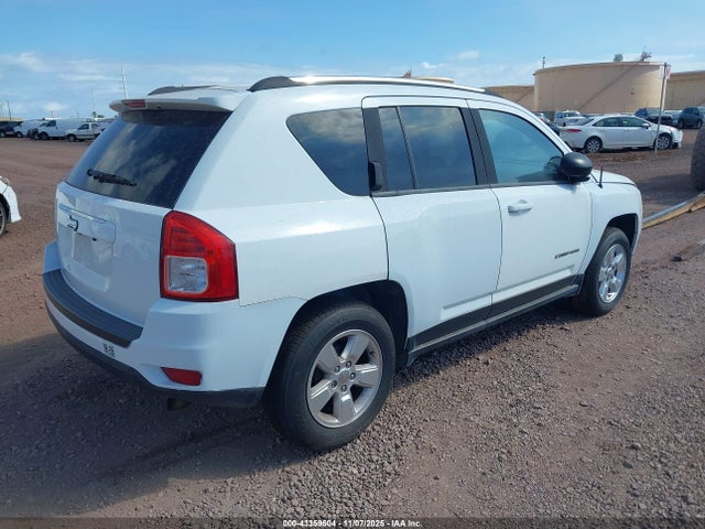 1C4NJCBA4ED881778 Jeep Compass Sport