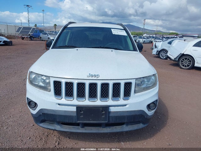 1C4NJCBA4ED881778 Jeep Compass Sport