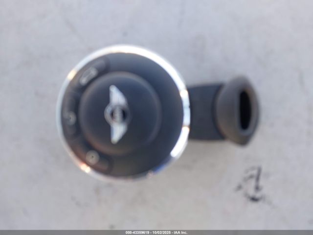 2009 MINI COOPER S CLUBMAN WMWMM33539TP91647 Photo 10