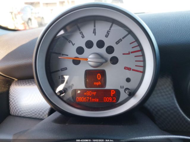 2009 MINI COOPER S CLUBMAN WMWMM33539TP91647 Photo 6