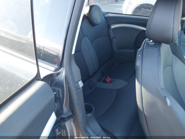 2009 MINI COOPER S CLUBMAN WMWMM33539TP91647 Photo 7