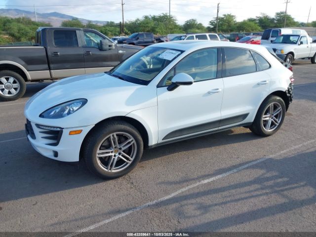 2017 PORSCHE MACAN WP1AA2A5XHLB00333 Photo 1