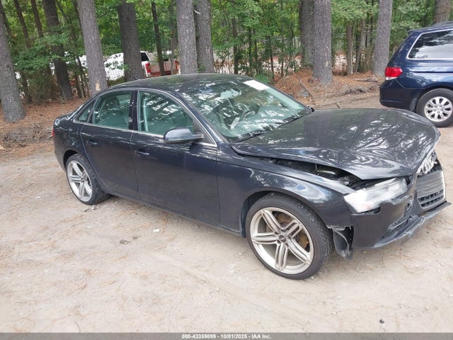 2013 AUDI A4 WAUDFAFL7DN023739 Photo 0