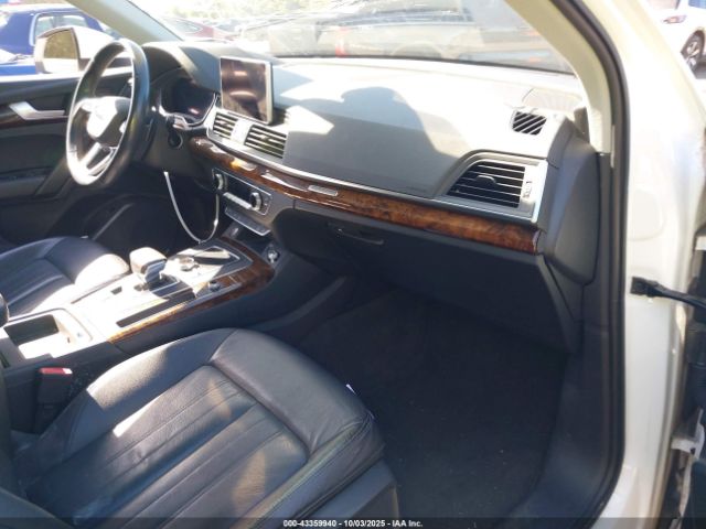 2018 AUDI Q5 WA1ANAFY2J2129494 Photo 4