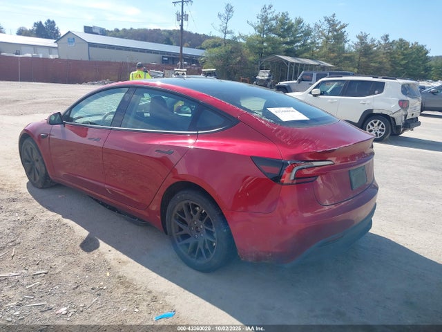 2024 TESLA MODEL 3 5YJ3E1EA5RF773020 Photo 2