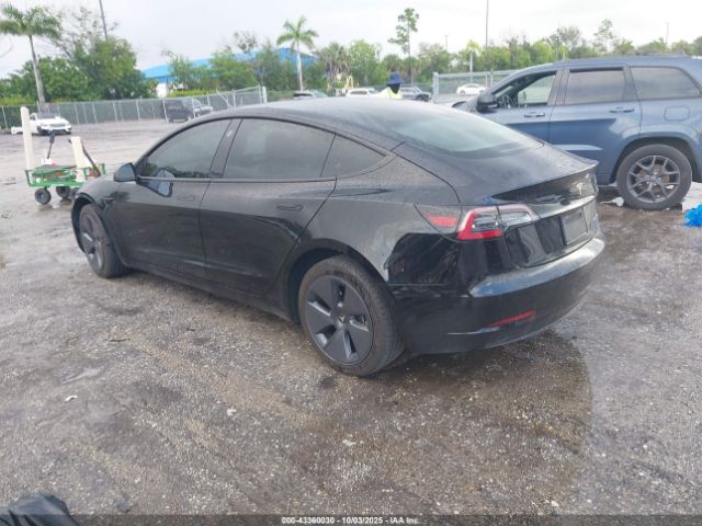 2022 TESLA MODEL 3 5YJ3E1EBXNF129791 Photo 2