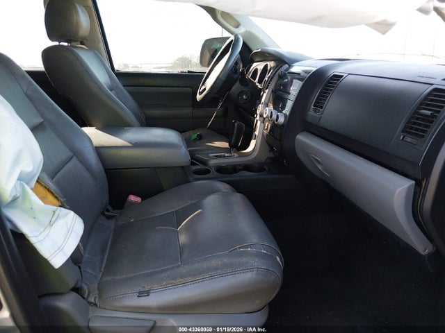 2012 TOYOTA SEQUOIA 5TDZM5G12CS003894 Photo 4