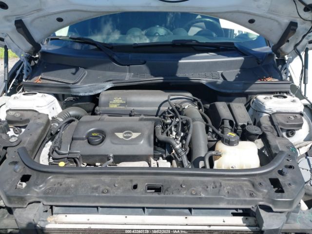 2015 MINI COUNTRYMAN WMWZC5C53FWT38126 Photo 9